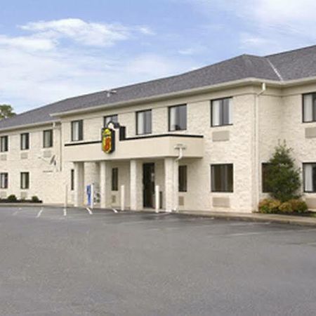 Super 8 By Wyndham Bedford Hotel Buitenkant foto